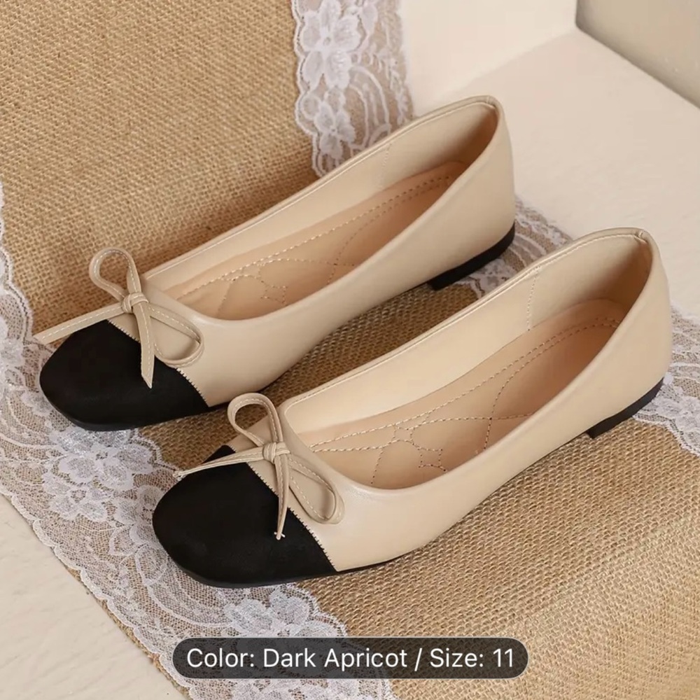 Elegant Two-Tone Women's Flats
